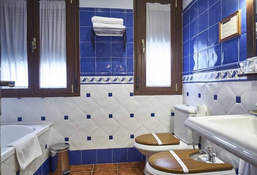 标准间, Casona De Torres