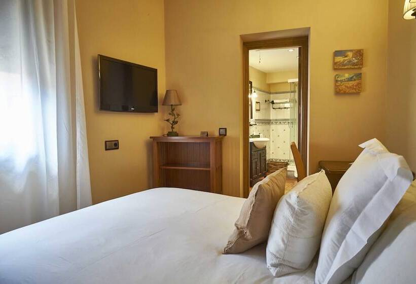 标准单人间, Casona De Torres