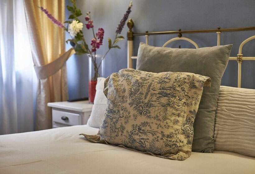 标准间, Casona De Torres