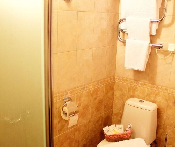 חדר דלוקס, Deluxe