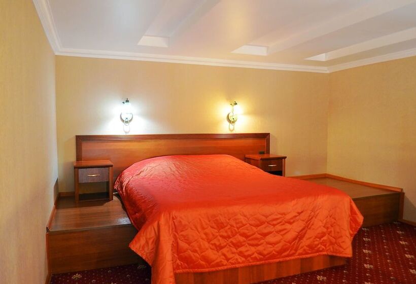 חדר דלוקס, Deluxe