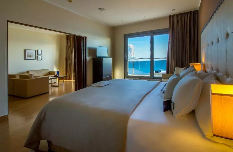 سوییت, Solymar Gran Hotel