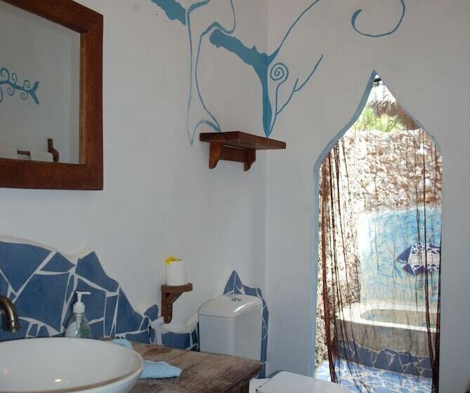 اتاق راحتی سه تخته, Karamba Eco Boutique