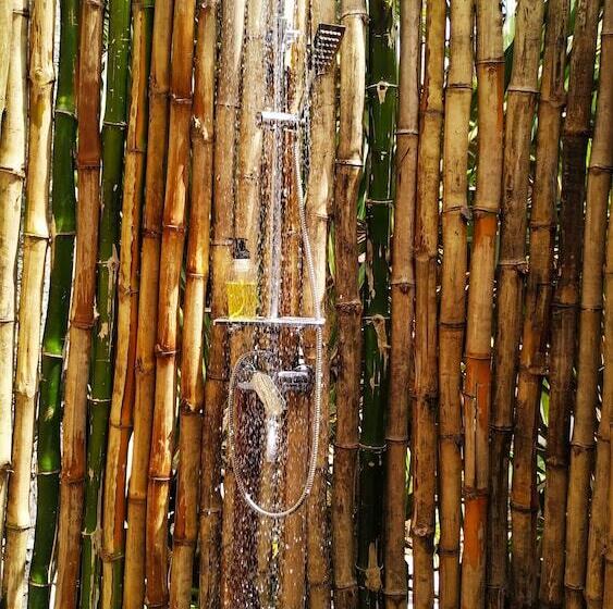 Хижина, Karamba Eco Boutique