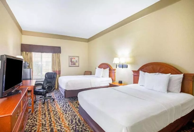 Standard-invahuone, La Quinta By Wyndham Belton Temple South