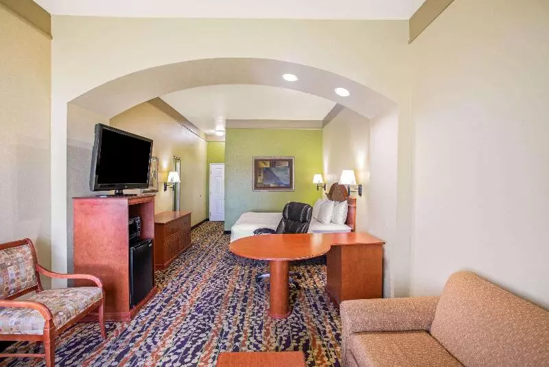 Deluxe-huone, La Quinta By Wyndham Belton Temple South