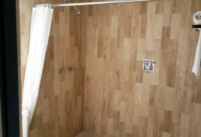 اتاق استاندارد با 2 تخت دوبل, Los Arcos