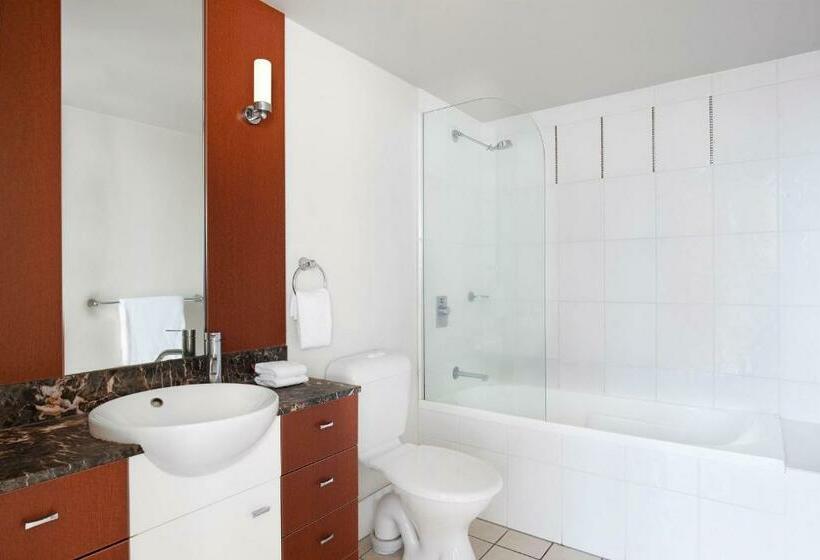 דירת חדר, Mantra Towers Of Chevron