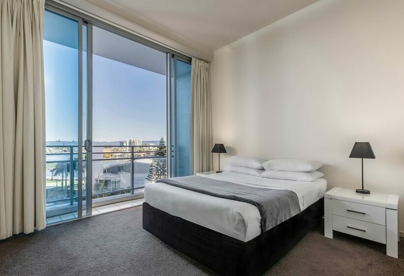 Apartamento 3 Dormitórios, Mantra Towers Of Chevron