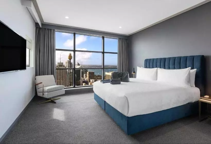 1 Bedroom Penthouse Apartment, Meriton Suites World Tower, Sydney