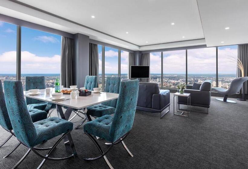Люкс 2 Спальни, Meriton Suites World Tower, Sydney