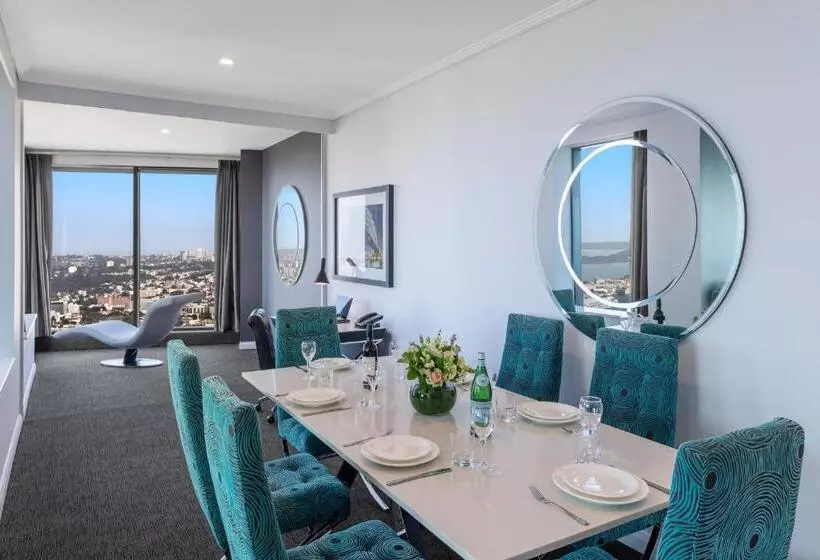 3 Bedroom Suite, Meriton Suites World Tower, Sydney