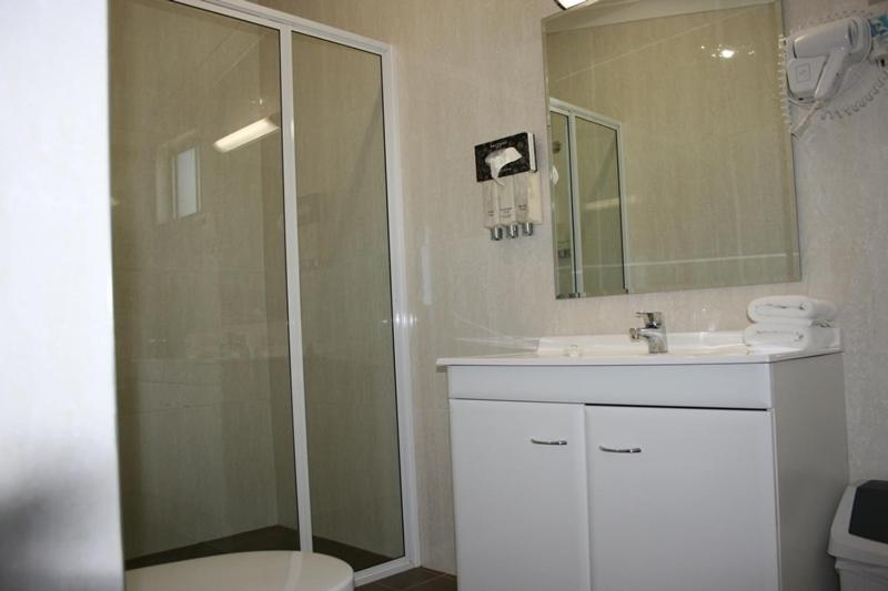 דירת שני חדרים, Noah's Mid City Motor Inn Muswellbrook