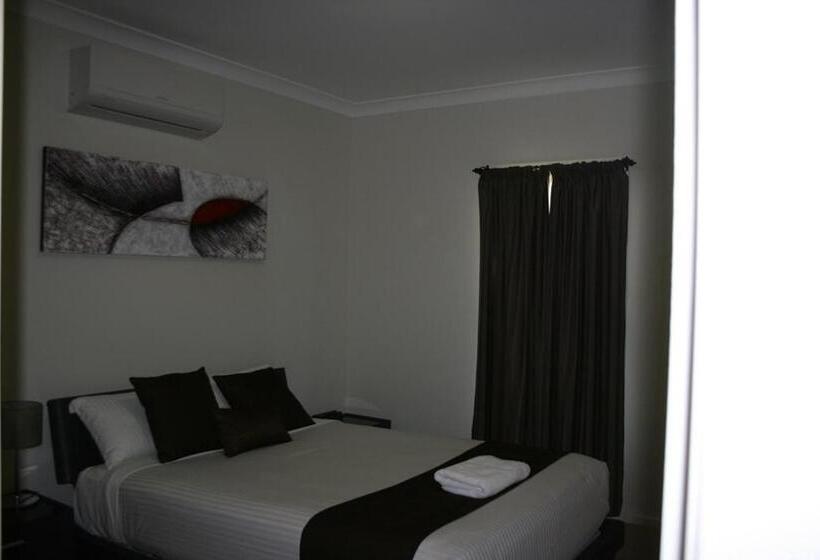 Апартаменты 3 Спальни, Noah's Mid City Motor Inn Muswellbrook