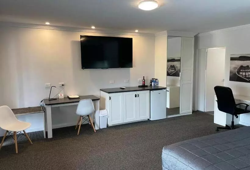 スーペリアファミリールーム, Noah's Mid City Motor Inn Muswellbrook
