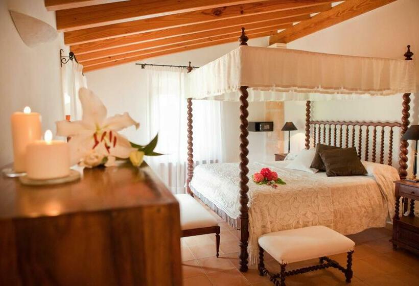 Полулюкс, Finca Son Roig by Valentin