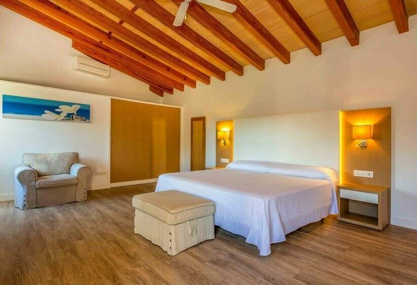 Полулюкс, Finca Son Roig by Valentin