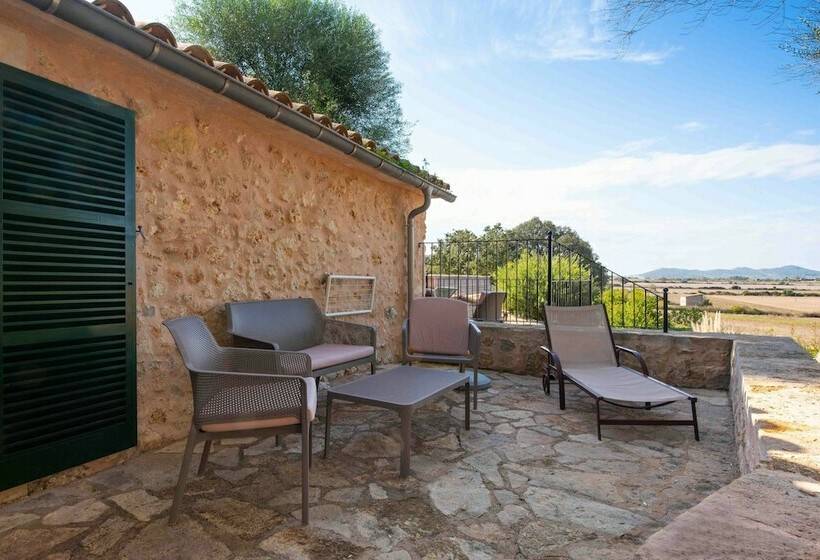 Полулюкс, Finca Son Roig by Valentin