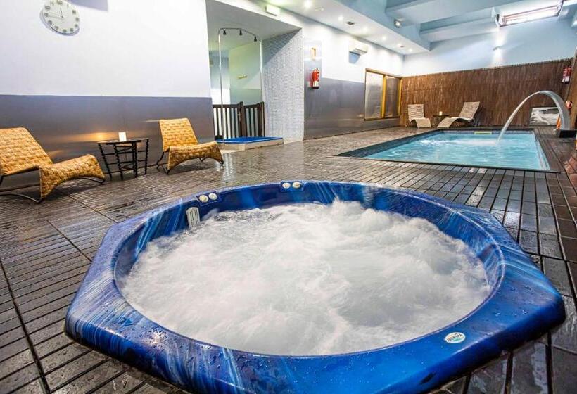 شقة غرفتين, La Casona Encanto Rural   Apartahotel Spa Llanes