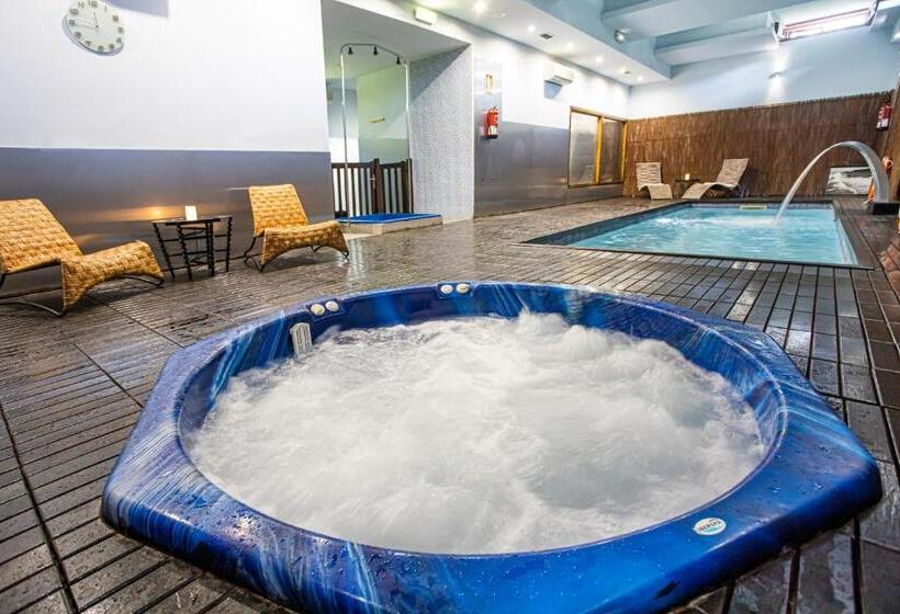 شقة غرفتين, La Casona Encanto Rural   Apartahotel Spa Llanes