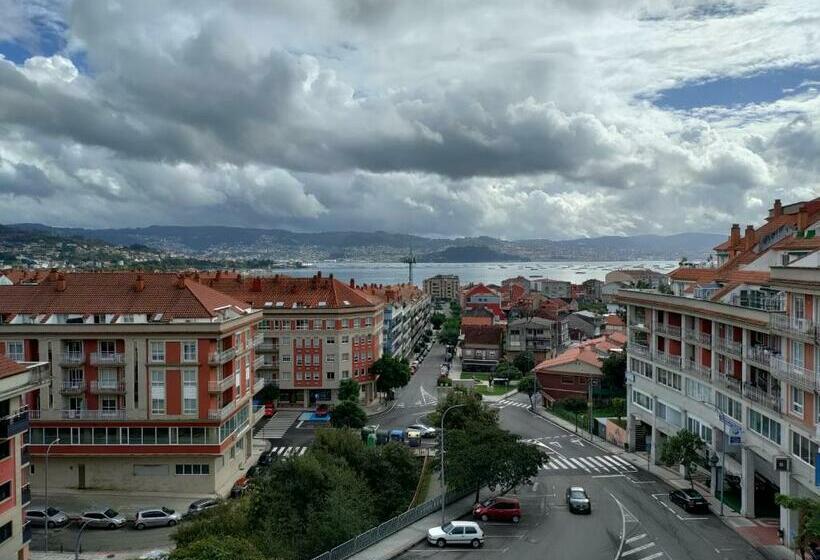 اتاق سوپریور با تخت بزرگ, Bienestar Moaña