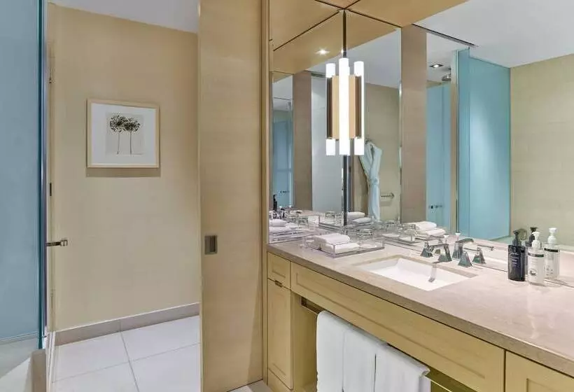 اتاق پرمیوم, The St. Regis San Francisco