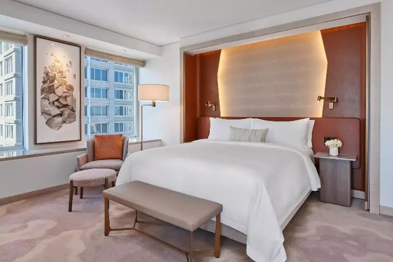 اتاق لوکس, The St. Regis San Francisco