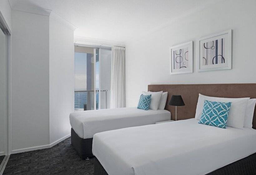 דירת שלושה חדרים, Mantra Towers Of Chevron