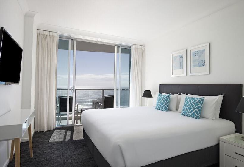 דירת שלושה חדרים, Mantra Towers Of Chevron