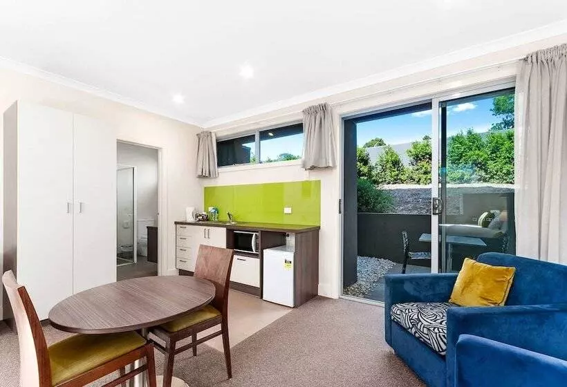 スイート, Comfort Inn & Suites Warragul