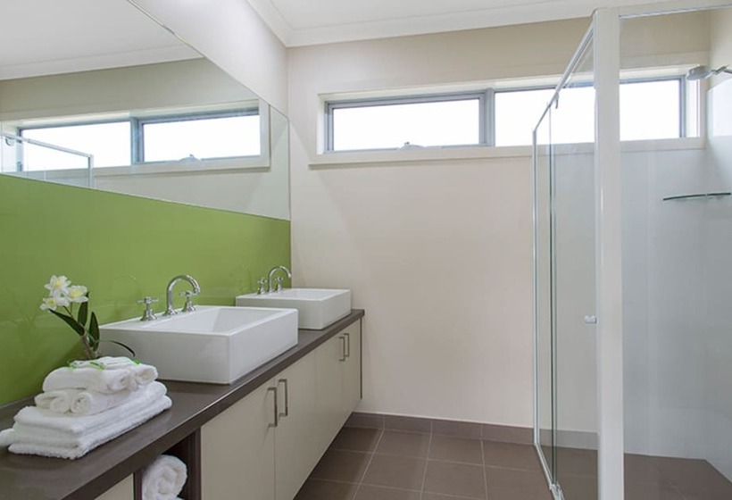 Люкс 2 Спальни, Comfort Inn & Suites Warragul