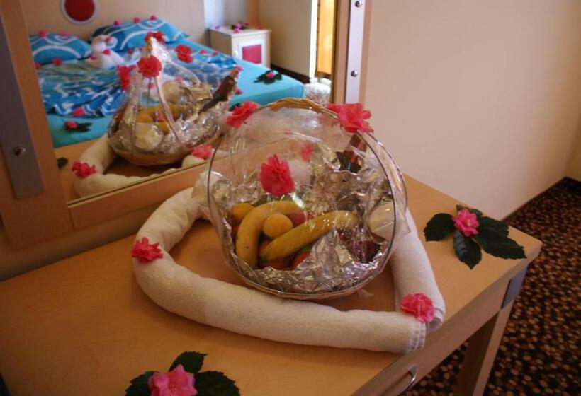 Classic room with balcony, Grand Viking Hotel   All Inclusive