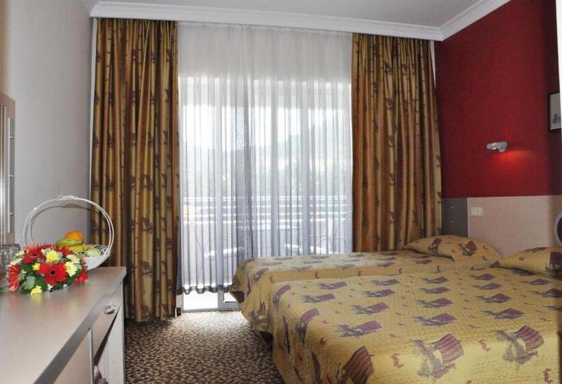 Номер Стандарт Вид на Сад, Grand Viking Hotel   All Inclusive