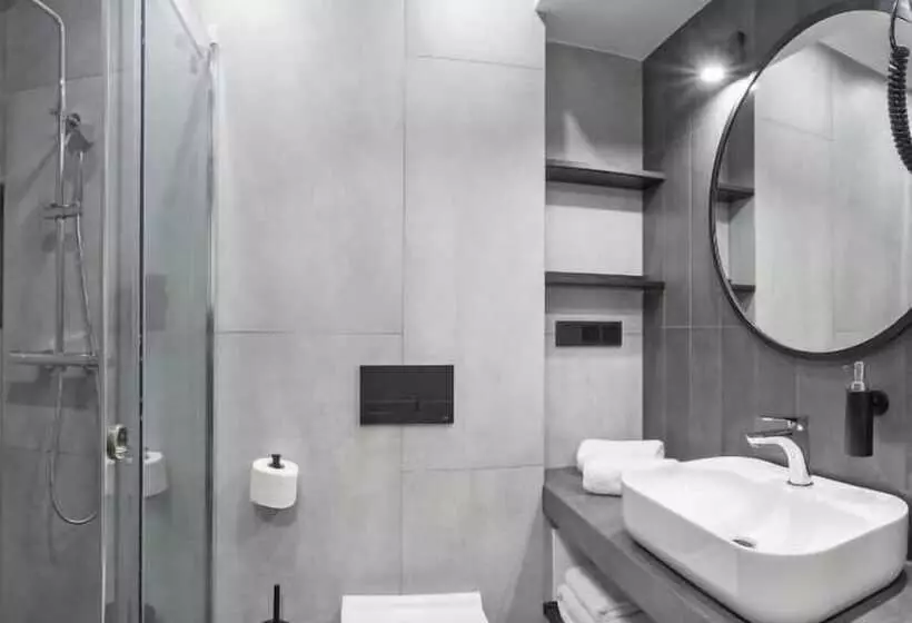 Premium-huone, Alexander