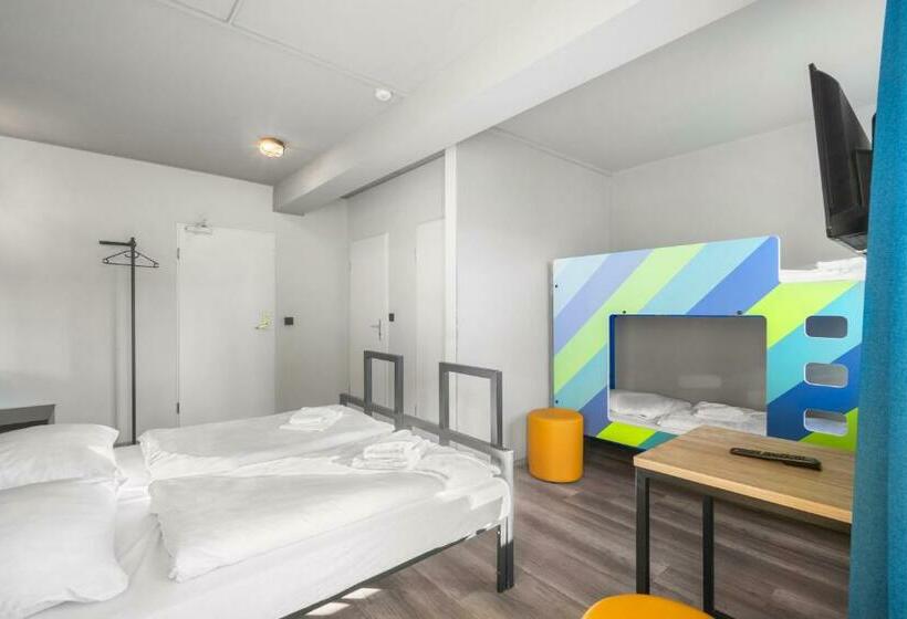 스탠다드 트리플 룸, a&o Dresden Hauptbahnhof