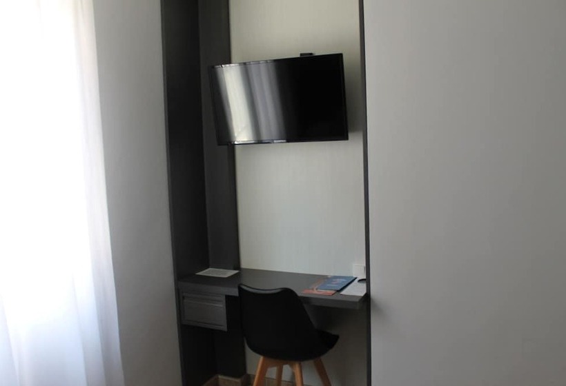 스탠다드 싱글 룸, Barajas Plaza