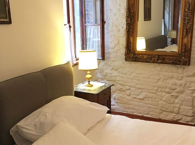 شقة غرفة واحدة, Casa Garzotto