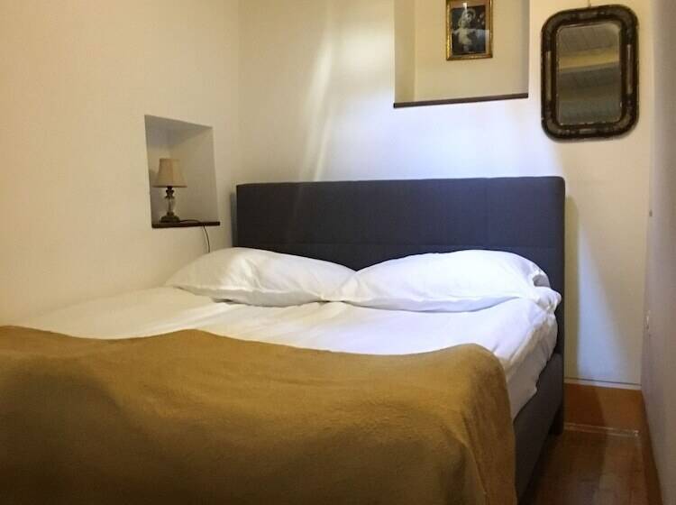 شقة غرفتين, Casa Garzotto