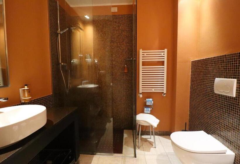 اتاق اجرایی, Cavour By Lvg Hotel Collection