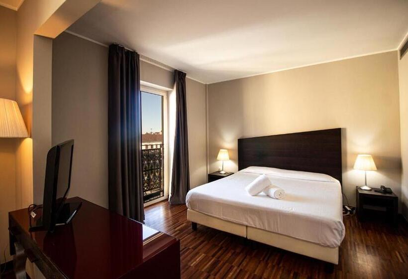 سوئیت جونیور با تراس, Cavour By Lvg Hotel Collection