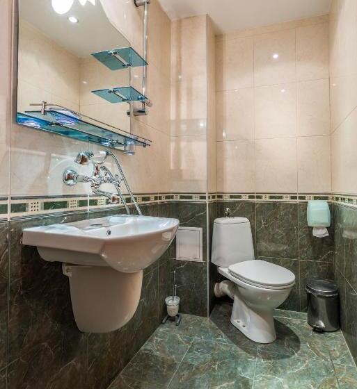 ファミリールーム, Family Hotel Chiplakoff