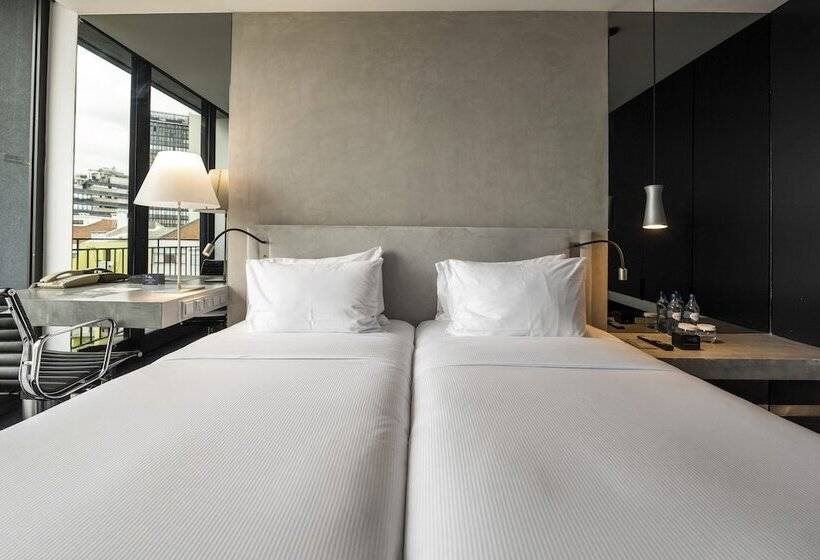اتاق استاندارد, Doubletree By Hilton Hotel Lisbon   Fontana Park