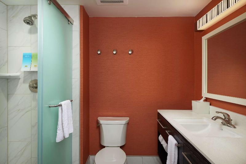 اتاق سوپریور, Doubletree By Hilton Hotel Lisbon   Fontana Park