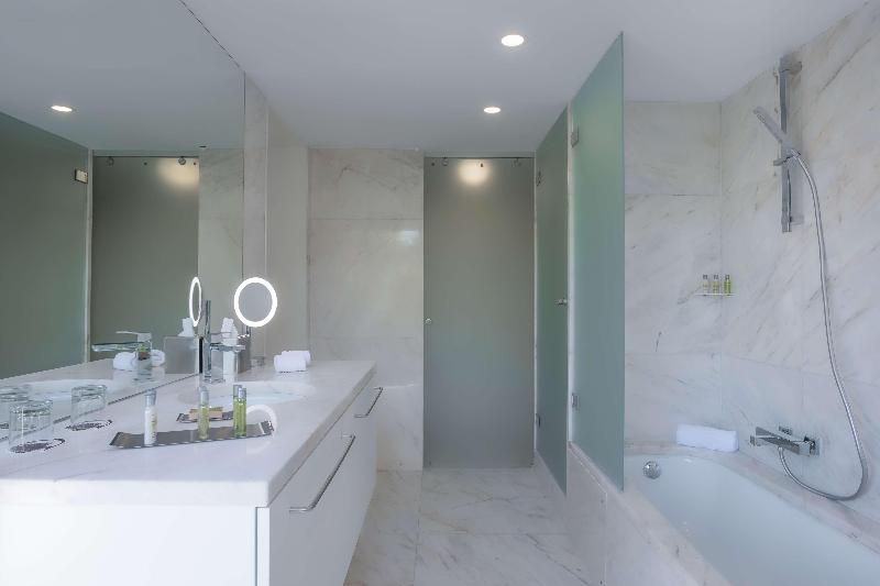 اتاق پرمیوم, Doubletree By Hilton Hotel Lisbon   Fontana Park