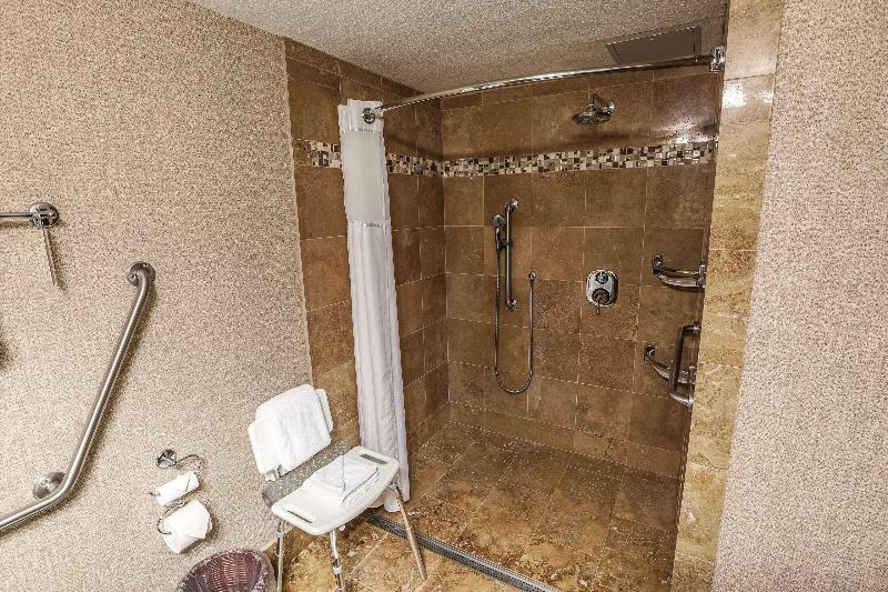 اتاق استاندارد, Doubletree By Hilton Hotel Lisbon   Fontana Park