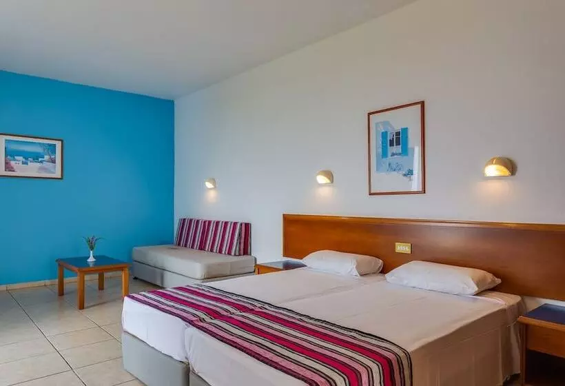 استودیو استاندارد با چشم‌انداز باغ, Eleni Holiday Resort