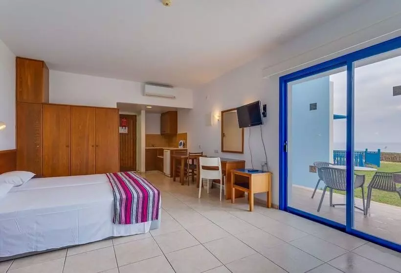 استودیو استاندارد با چشم‌انداز باغ, Eleni Holiday Resort