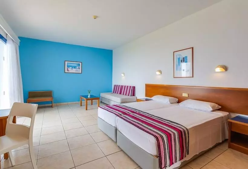 استودیو استاندارد با چشم‌انداز باغ, Eleni Holiday Resort
