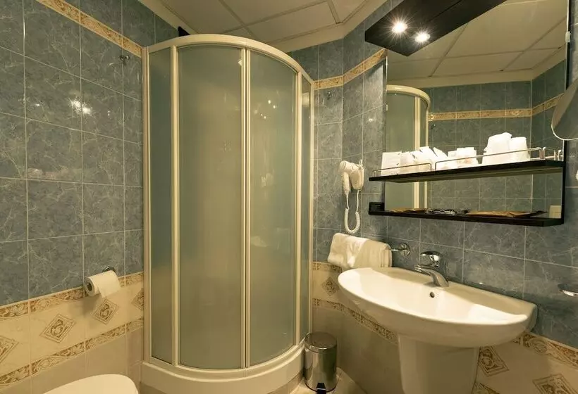 ファミリールーム, Grand Hotel Admiral Palace