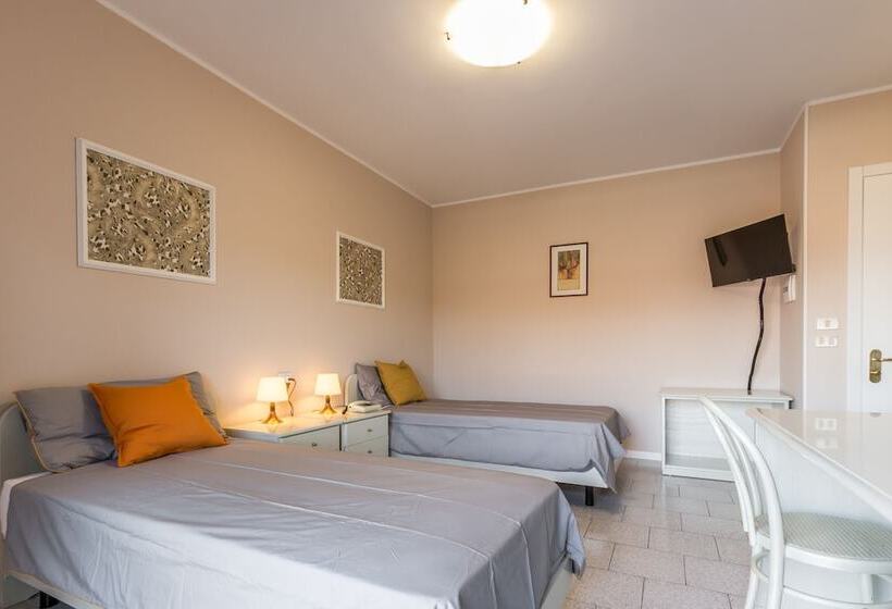 חדר סטנדרט, Maris